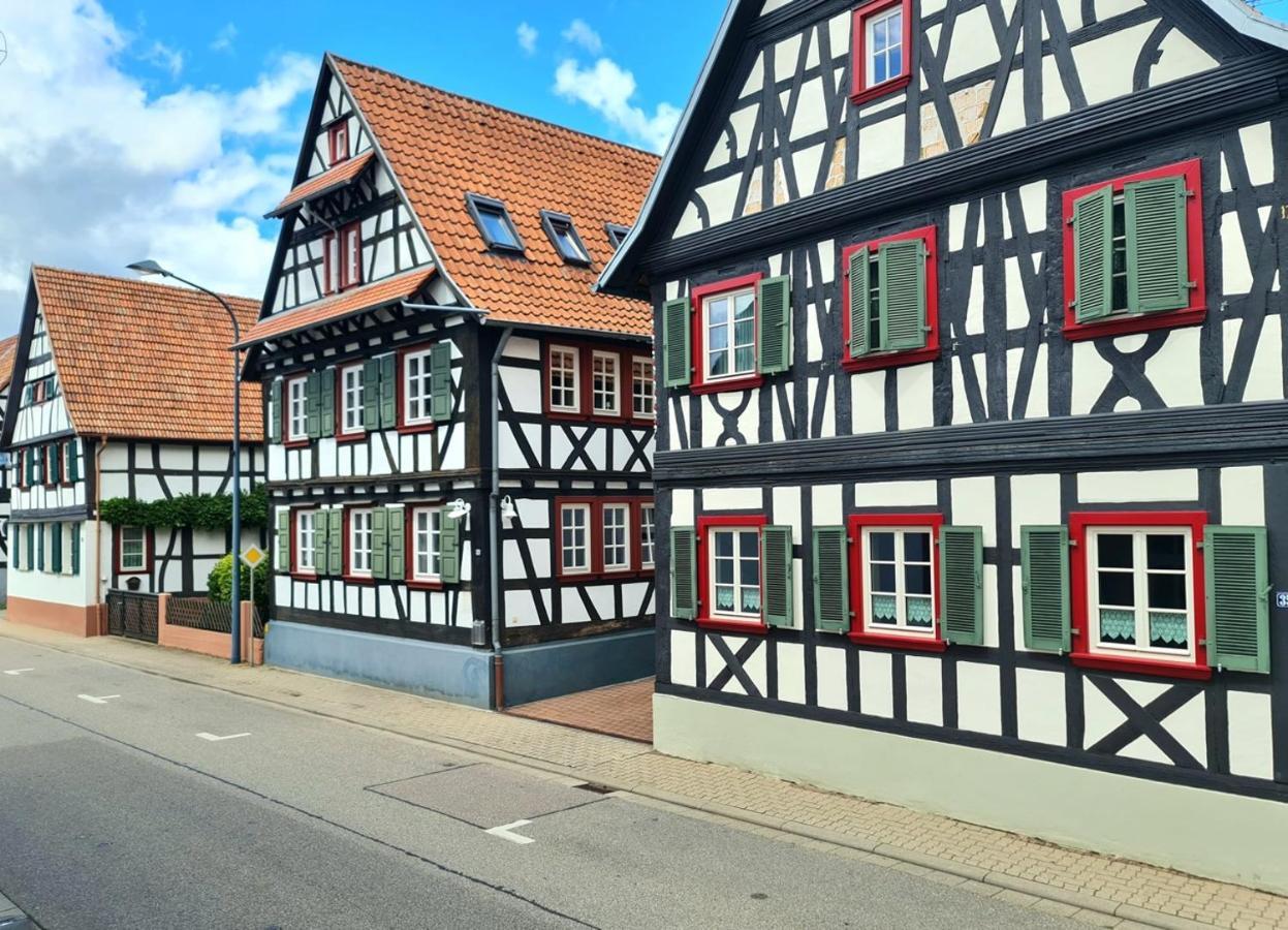 Avahome: Haus Fuer 16, Wlan, Parkplaetze, Netflix, Nespresso カンデル エクステリア 写真